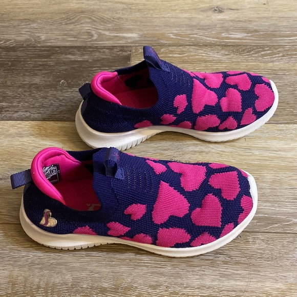 SKECHERS GIRLS
Girl's Skechers, Ultra Flex - Easy to
Love Sneaker - Little Kid - Picture 3 of 5